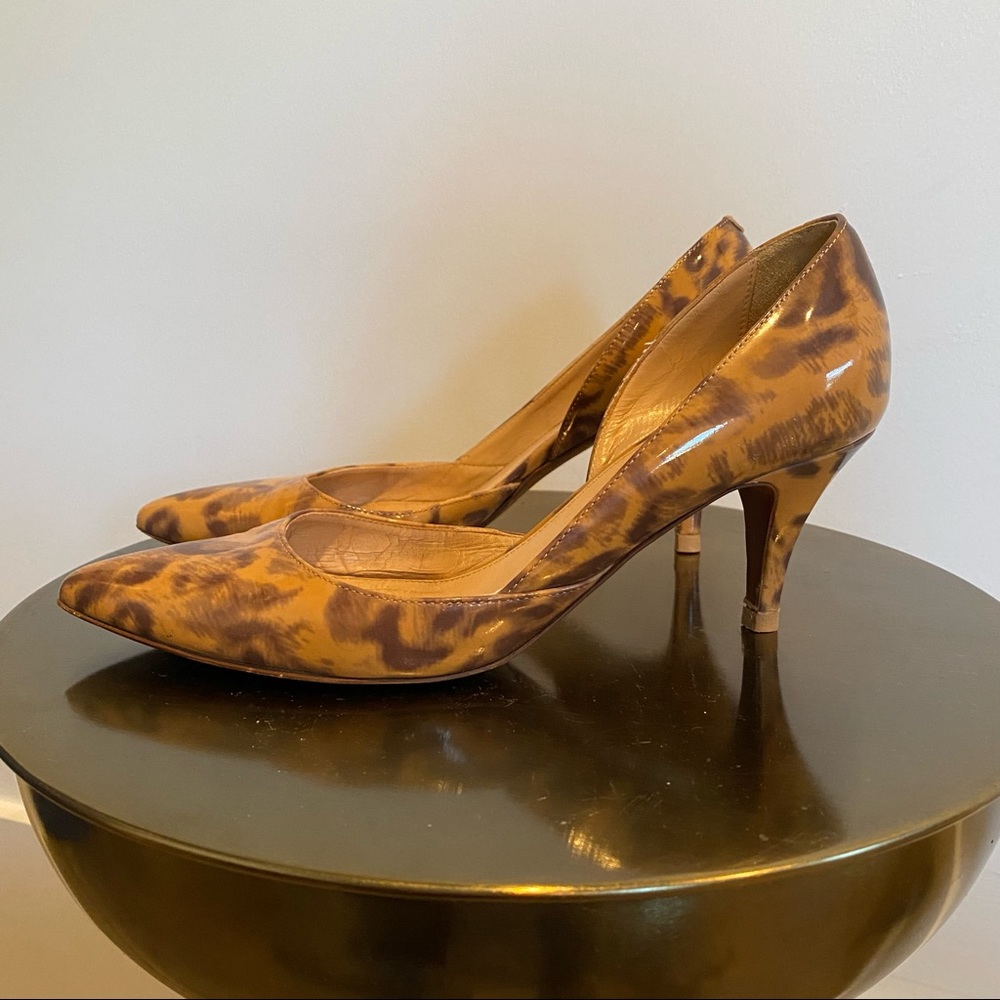 J Crew leather leopard print pump, size 7